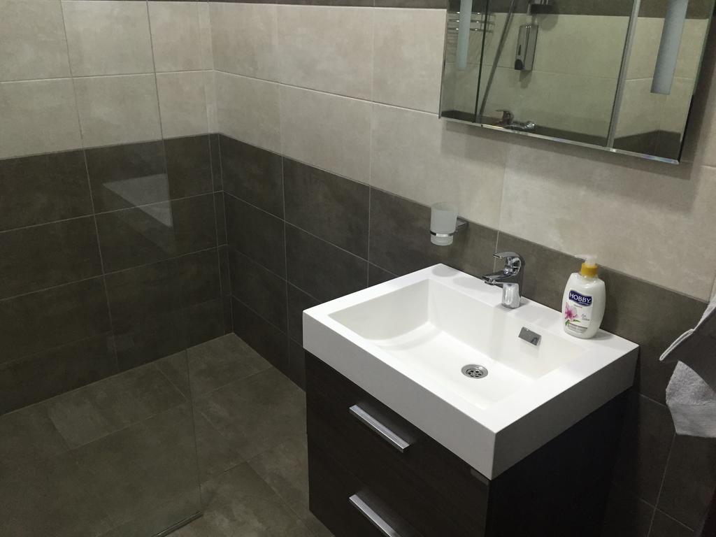 Sea Towers 2 Room Apartment Batumi Luaran gambar